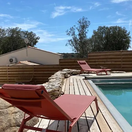 Location 3 Piscine Privee فندق
