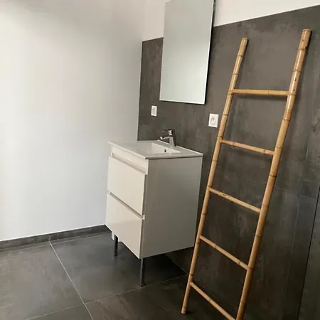 فندق Location 3 Piscine Privee بونيفَسْيو